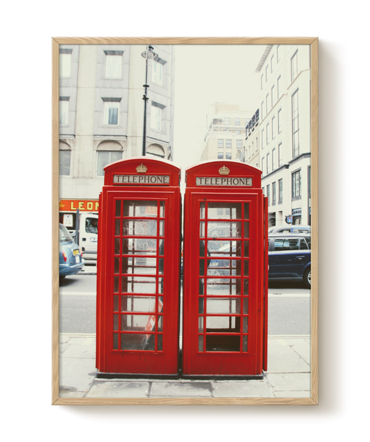 Red telephone booths plakat